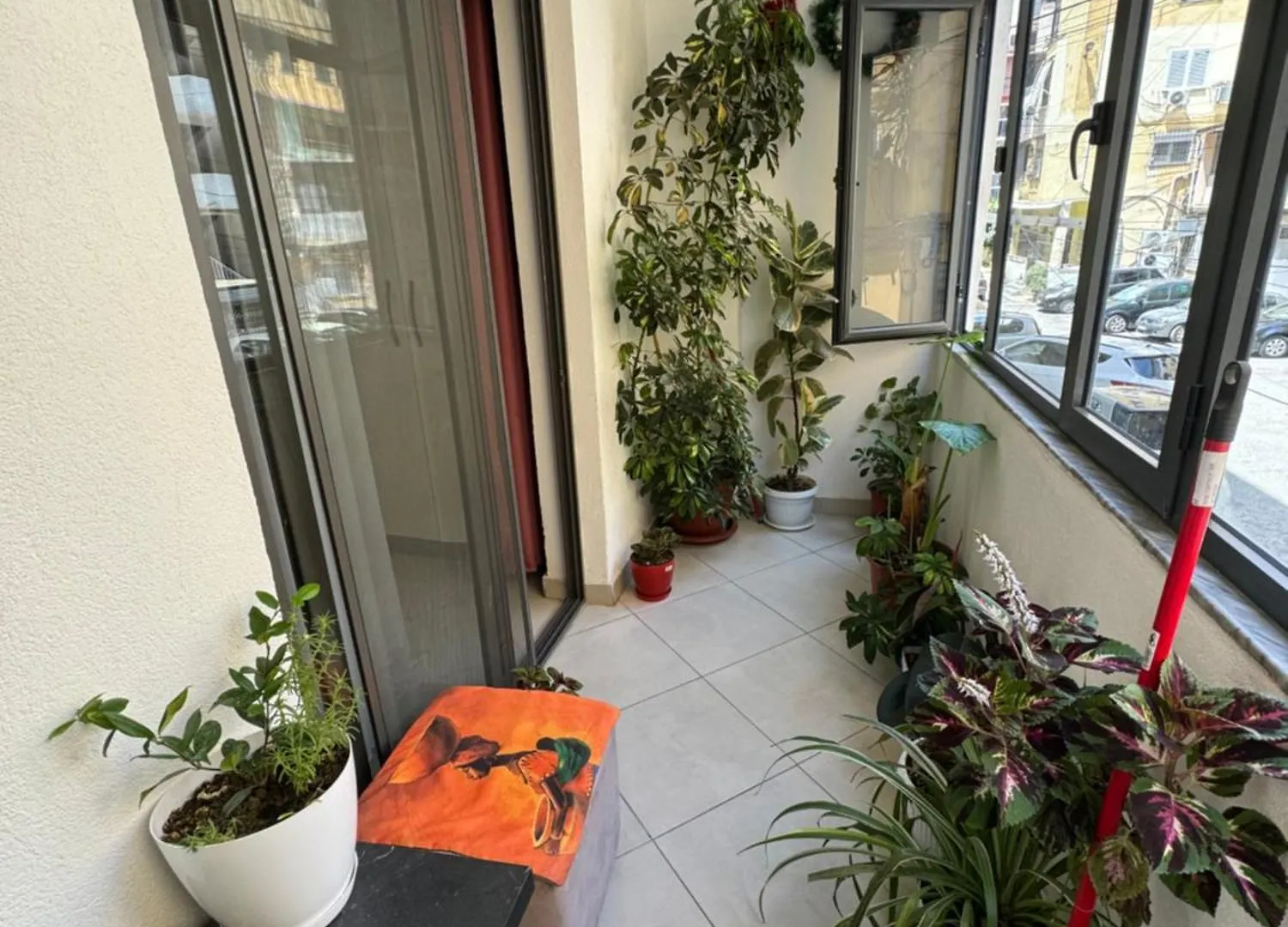 Modern Apartment For Rent In Tirana 0*,  Albanien